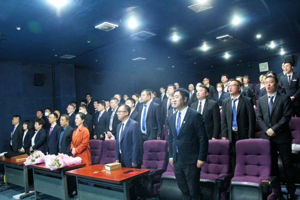 數(shù)字遼聯(lián)，煥新出發(fā)——遼聯(lián)集團(tuán)舉行2022財(cái)年總結(jié)暨2023財(cái)年啟動(dòng)大會(huì)